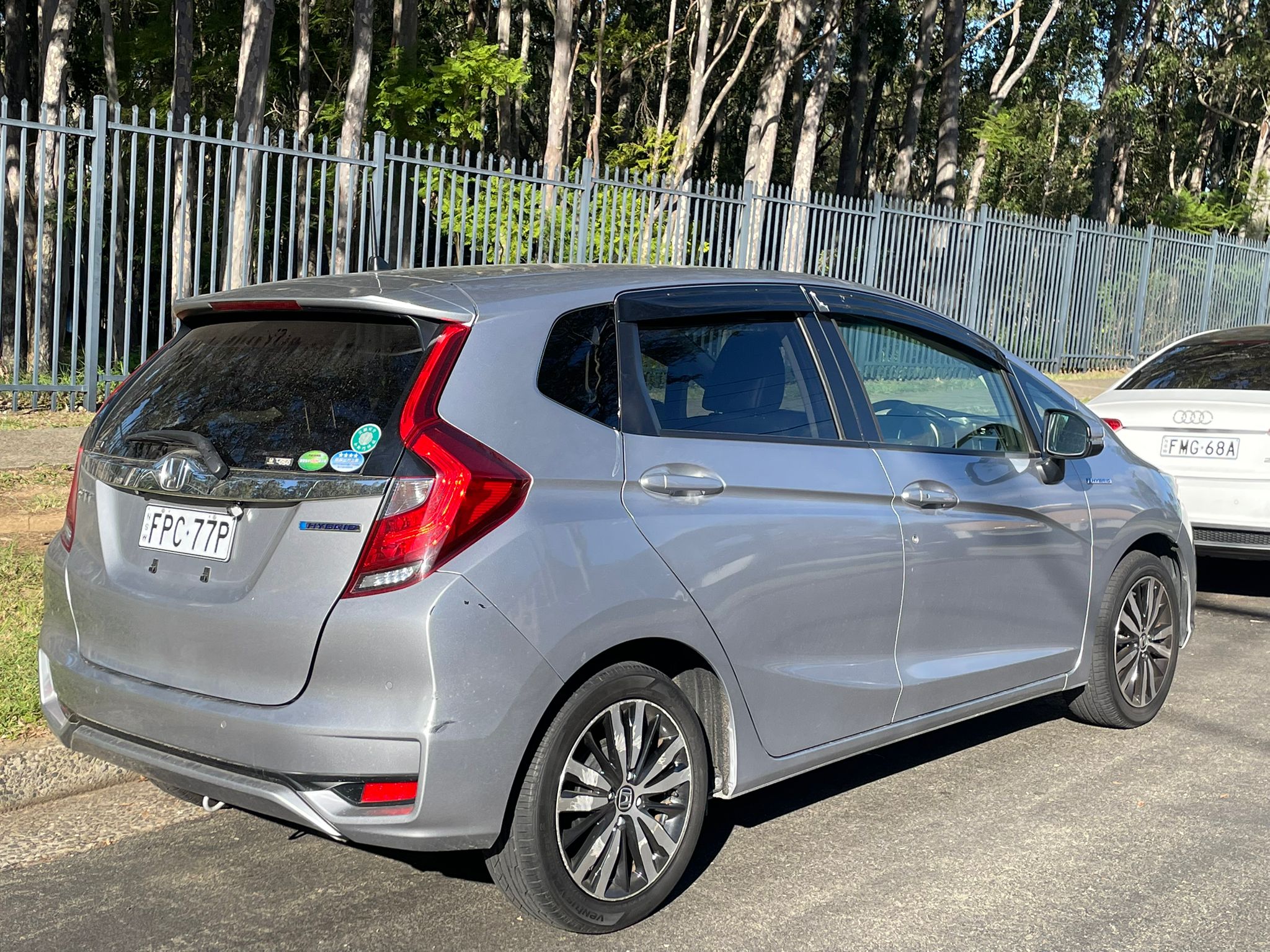 
								Honda Fit full									