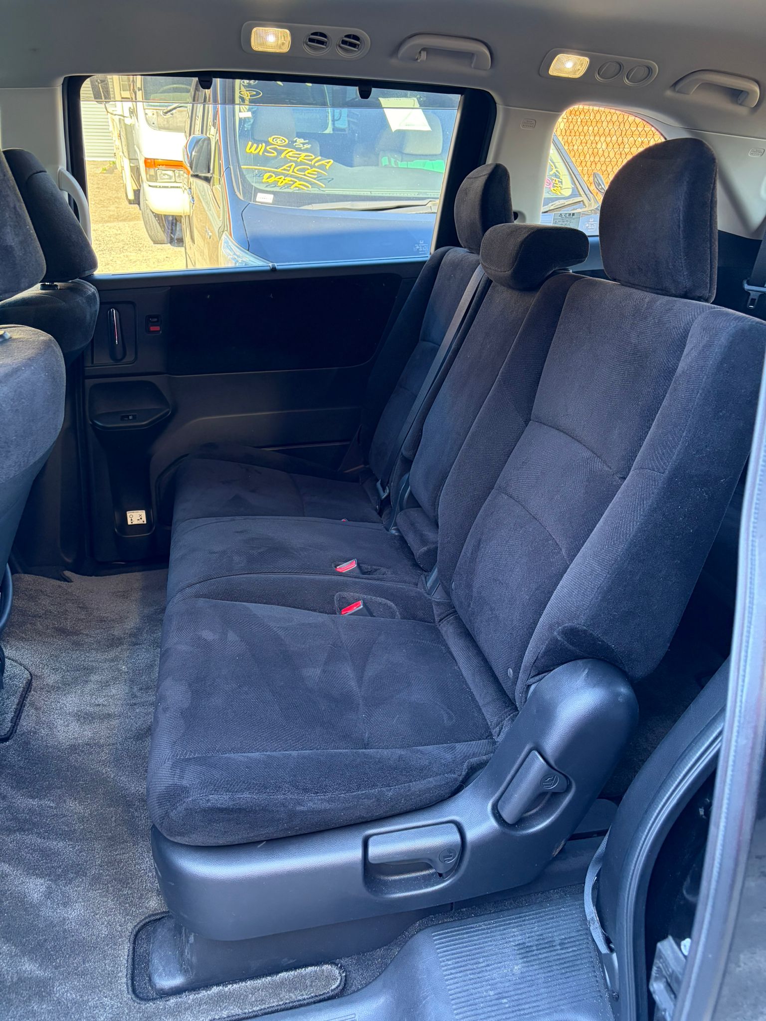 
								Honda Odyssey Hrbrid full									