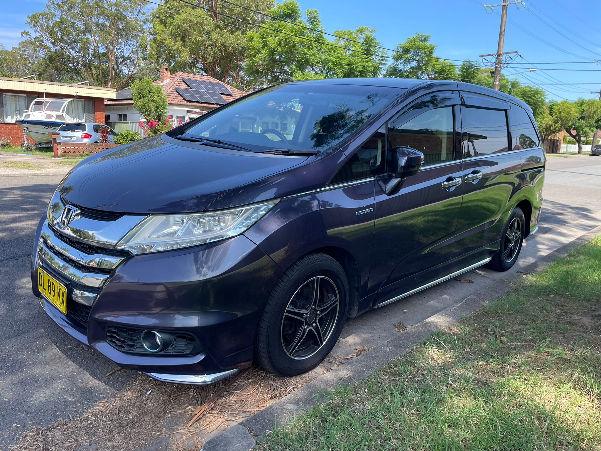 
								Honda Odyssey full									