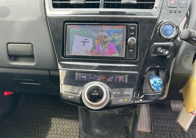 
								Toyota Prius/(Alpha) full									
