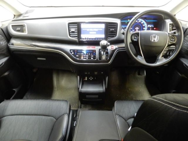 
								Honda Odyssey Hrbrid full									