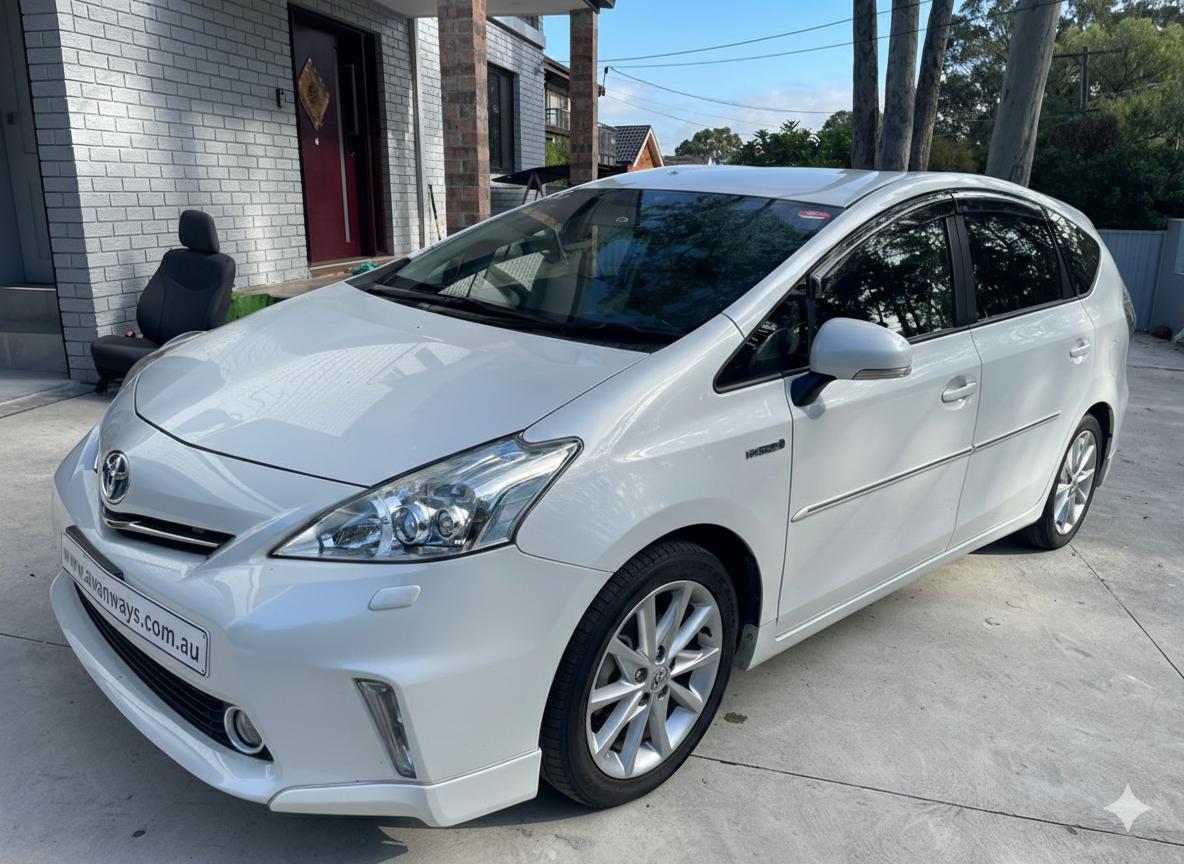 
								Toyota Prius (alpha V) full									