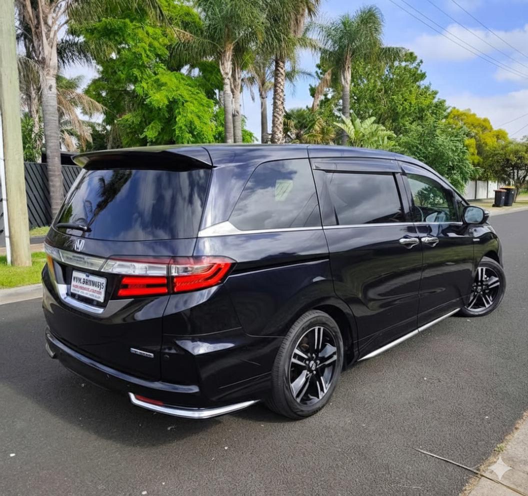 
								Honda(odyssey Absolute S ex package leather) full									