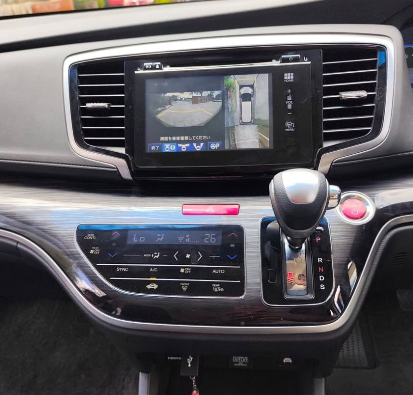 
								Honda(odyssey Absolute S ex package leather) full									